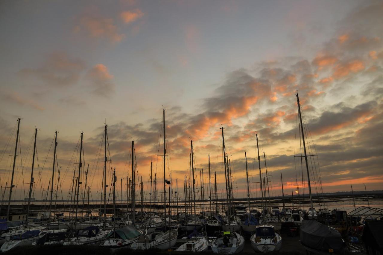 The Victory At Mersea West Mersea Eksteriør bilde